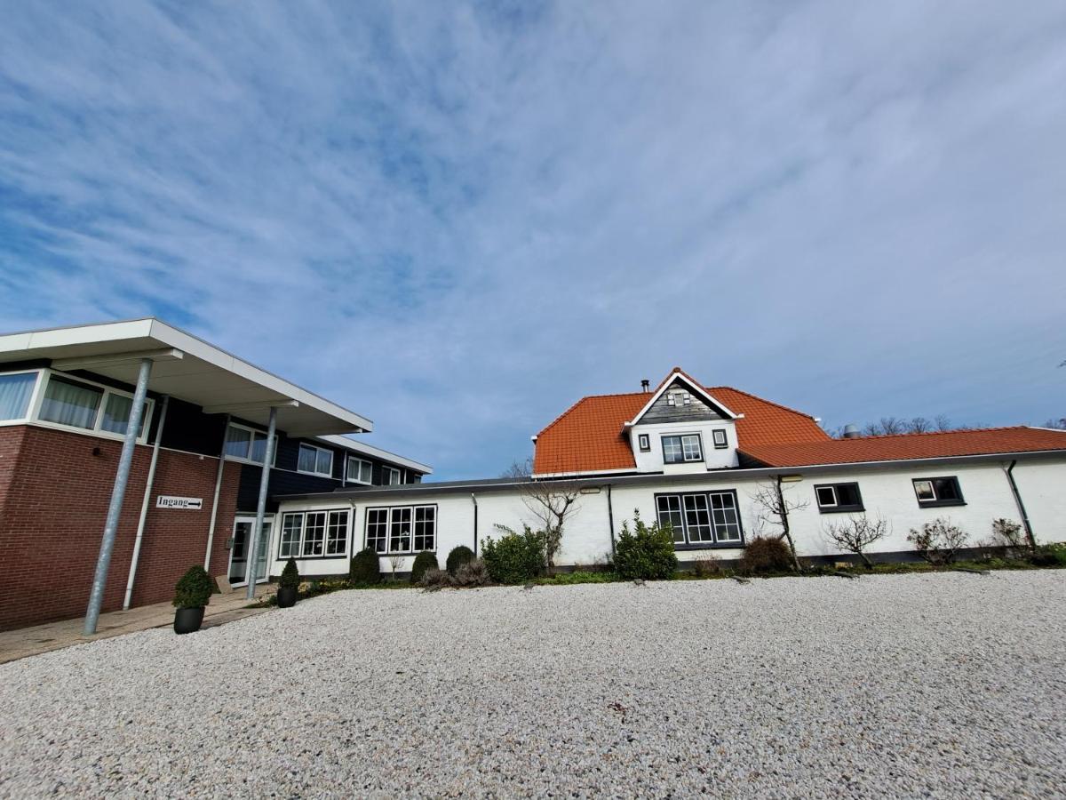 Seehotel Oostkapelle Exterior photo