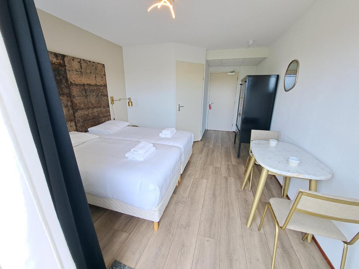 Seehotel Oostkapelle Exterior photo