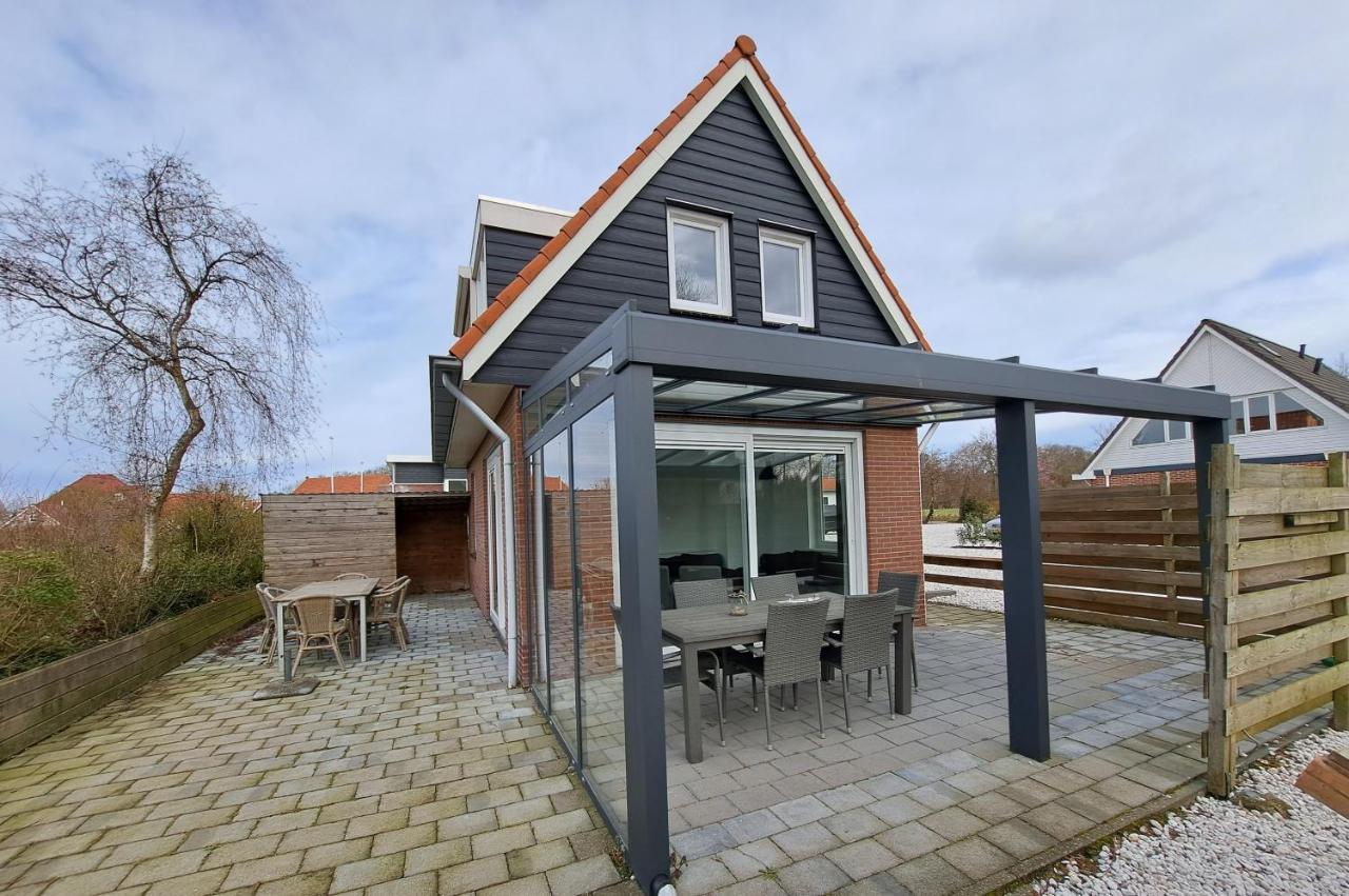 Seehotel Oostkapelle Exterior photo