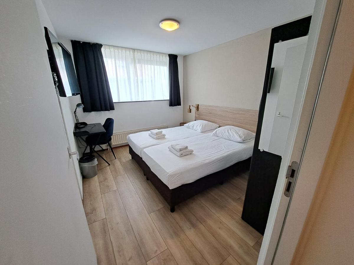 Seehotel Oostkapelle Exterior photo