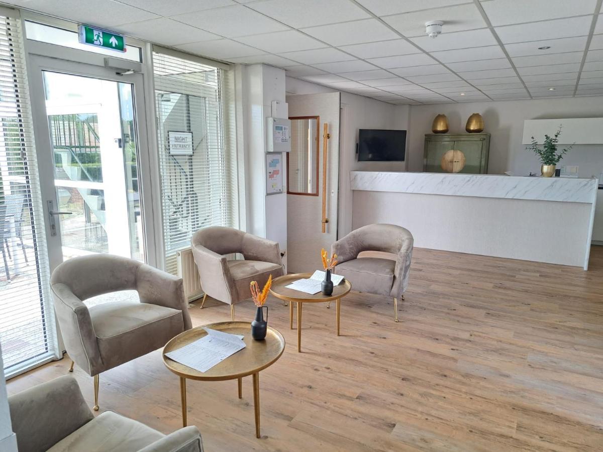 Seehotel Oostkapelle Exterior photo