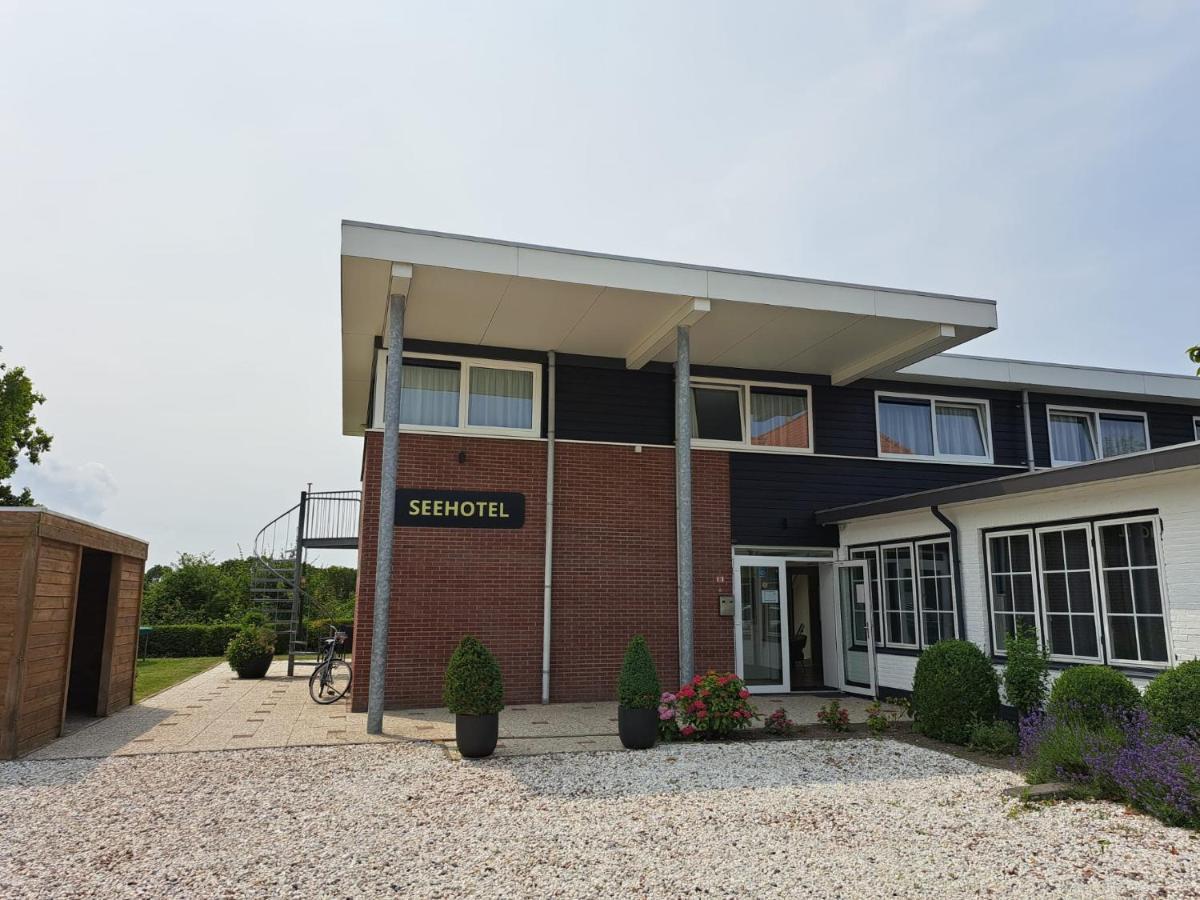 Seehotel Oostkapelle Exterior photo