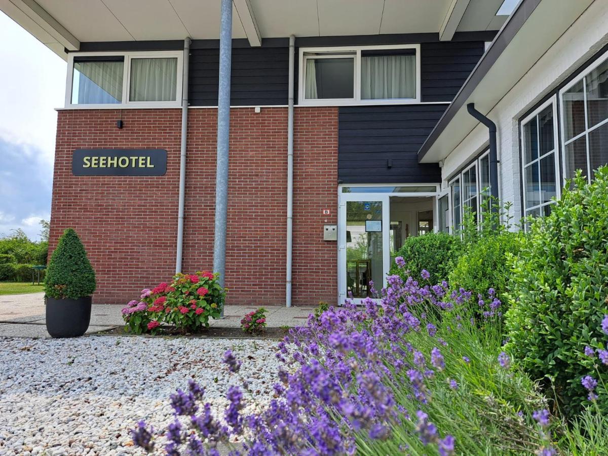 Seehotel Oostkapelle Exterior photo
