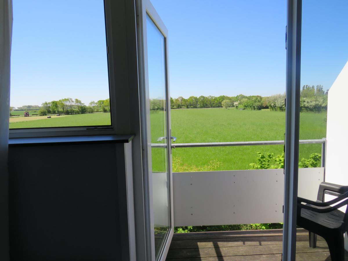 Seehotel Oostkapelle Exterior photo