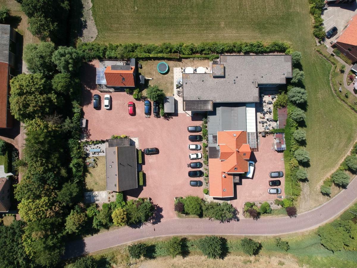 Seehotel Oostkapelle Exterior photo